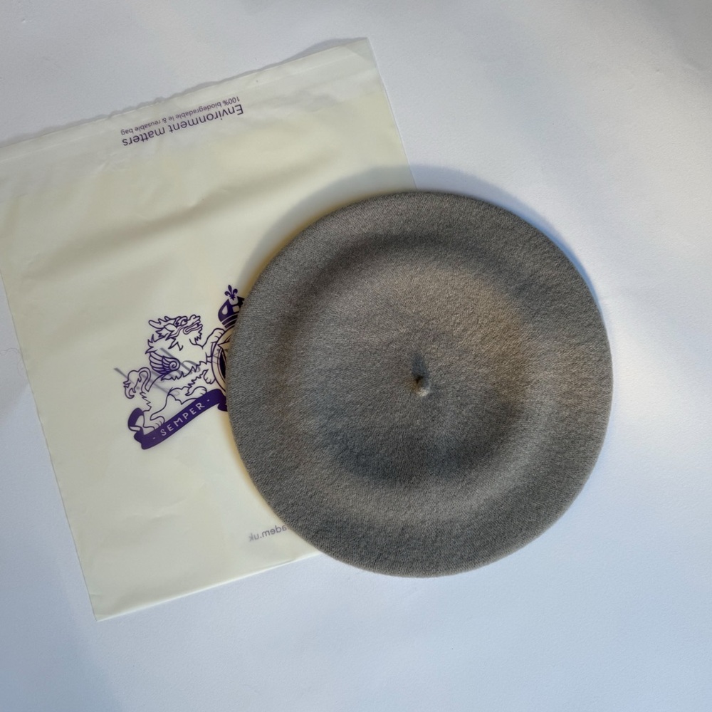 New Gray Merino Wool French Style Beret.